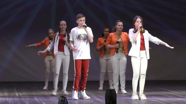 Вокальный эстрадный ансамбль "Дебют" - падаем и взлетаем смотреть онлайн