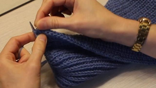 Мастер-класс: двойная кромочная петля (начало ряда) смотреть онлайн