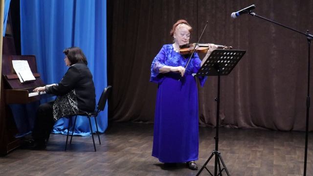 Елена Шапошникова (фортепиано) и Татьяна Еремеева (скрипка) попурри из русских нар. песен смотреть онлайн