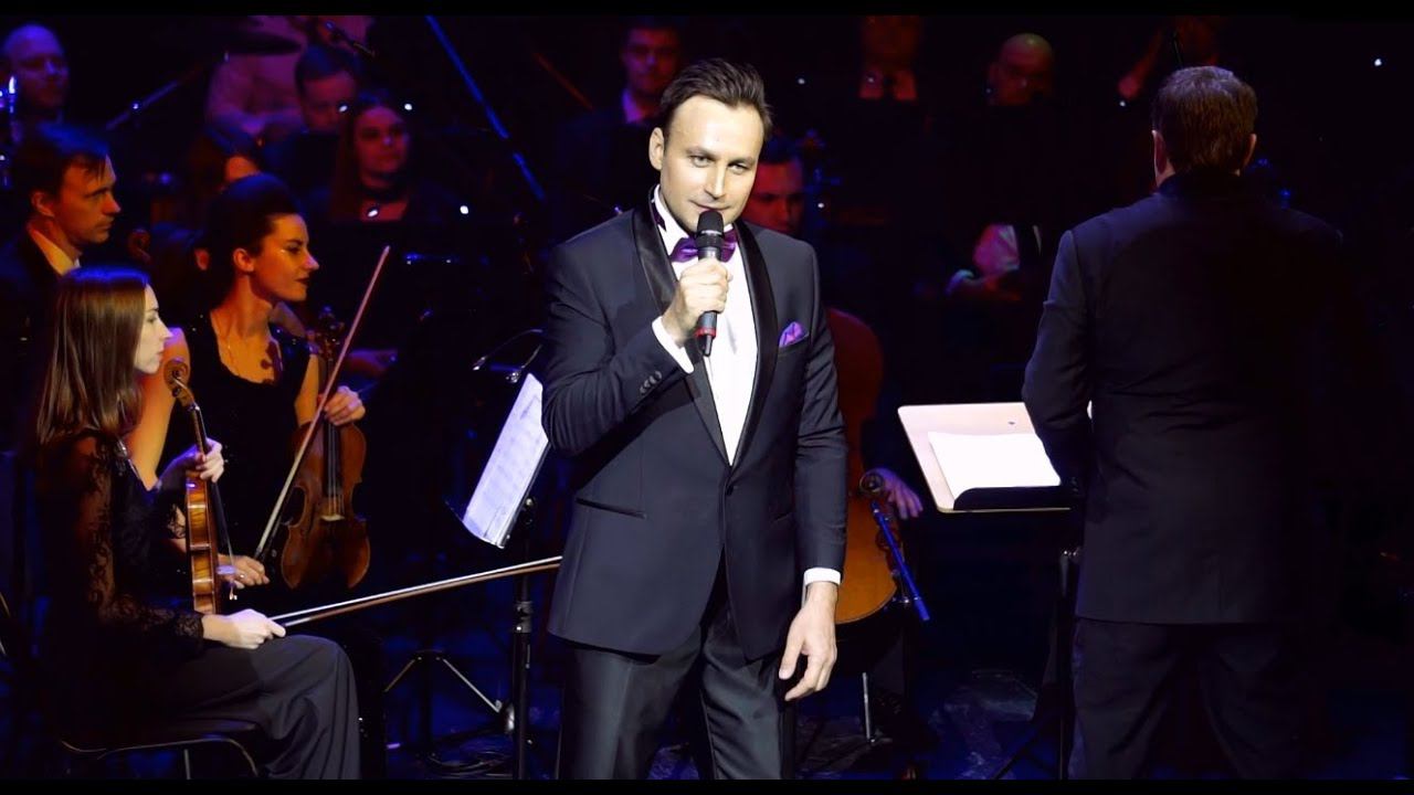 Can't help falling in love. Владислав Косарев и Рязанский губернаторский симфонический оркестр. смотреть онлайн