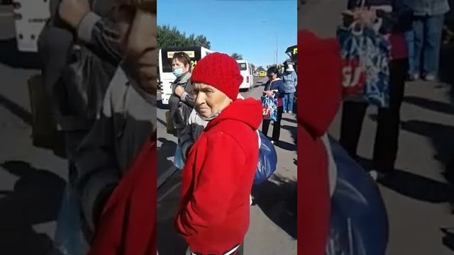 В ожидании дачного автобуса. Петропавловск смотреть онлайн