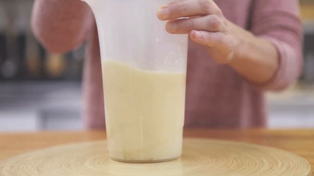 Professional Hand Blender with Accessory Kit смотреть онлайн