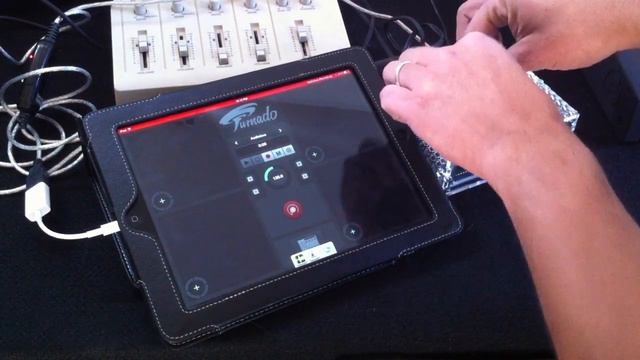Robotic Drums - Drum synth with probability sequencer for iOS смотреть онлайн