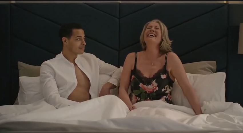 Любовь по вызову — Русский трейлер (2022) смотреть онлайн