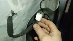 сигнализация не закрывает двери, центральный замок закрывает и работает шевроле авео