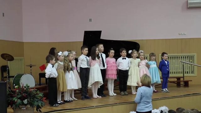 Хор подготовительного отделения ДМШ им. Т.А. Докшицера - Город-герой смотреть онлайн