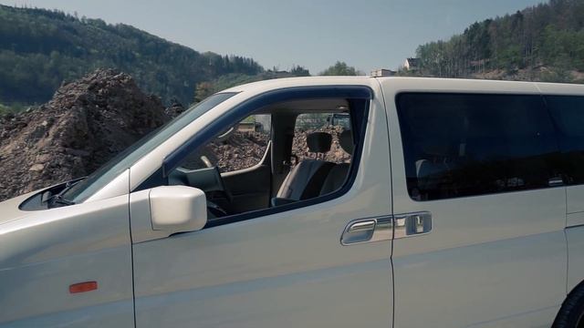 Nissan Elgrand ОБЗОР - Ниссан Эльгранд (ОДИН ЕДИНСТВЕННЫЙ) В ГЕРМАНИИ смотреть онлайн