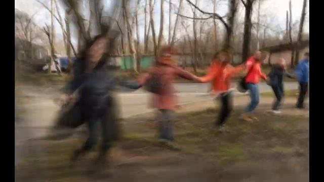 Самая длинная цепочка из людей. Рекорд России смотреть онлайн