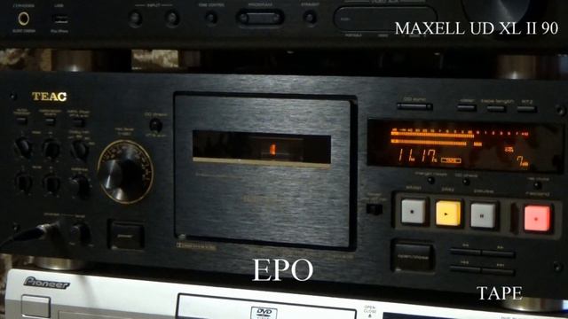 Проба записи кассеты MAXELL UD XL II образца 1978 года на деках TEAC V-6030S и других смотреть онлайн