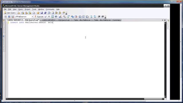 SQL Server 2005 Lesson 2 - Insert from 1 DB table to another DB table смотреть онлайн