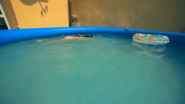 басейн...) смотреть онлайн