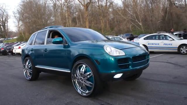 Teal Porsche Cayenne on 28" Dub Floaters at Mlk Park смотреть онлайн