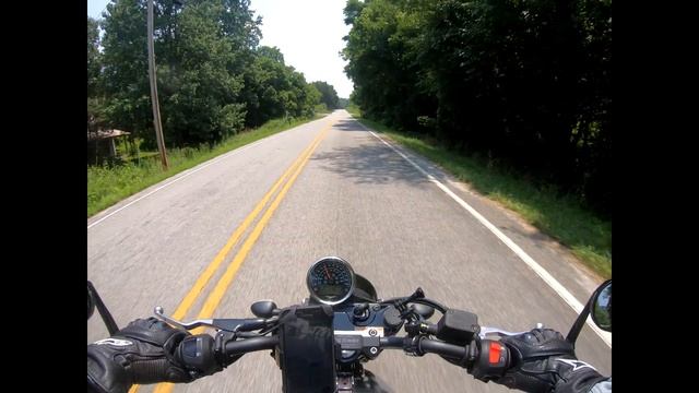 I'll be dam'd ride on the Moto Guzzi v7 смотреть онлайн