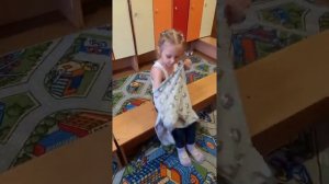 Одеваемся в садике! Очень быстро ! ВЛОГ