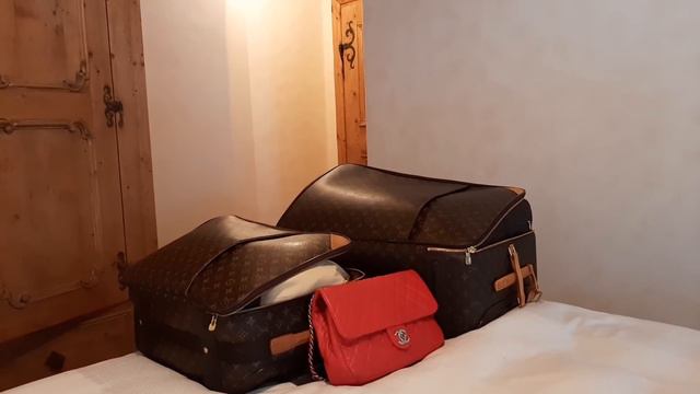 италия.имеет еще 2 канала под моим именем и фамилия смотреть онлайн