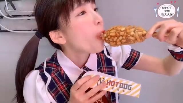 gulp down大胃女王一次爆食百人份炸物 смотреть онлайн