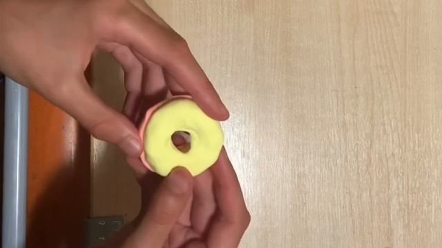 Как сделать пончик из лёгкого пластилина смотреть онлайн