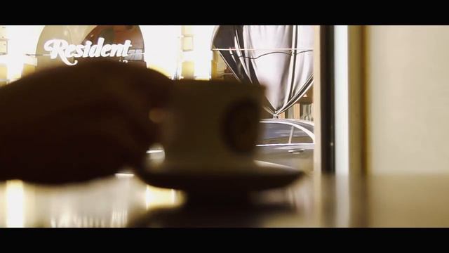 Alex Ozon - Я искал её смотреть онлайн