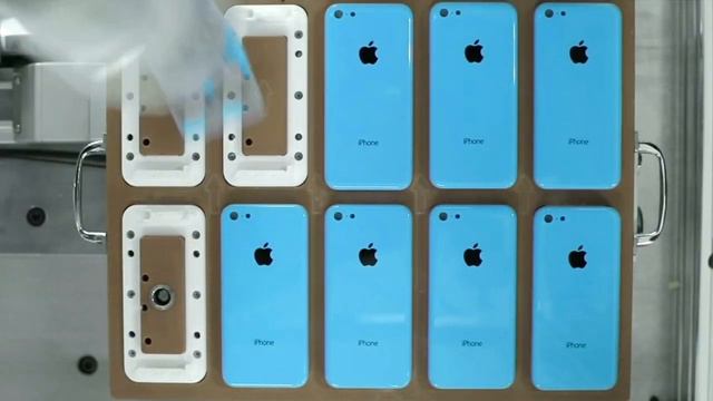 Introducing iPhone 5C - Official Trailer - Apple (HD) смотреть онлайн