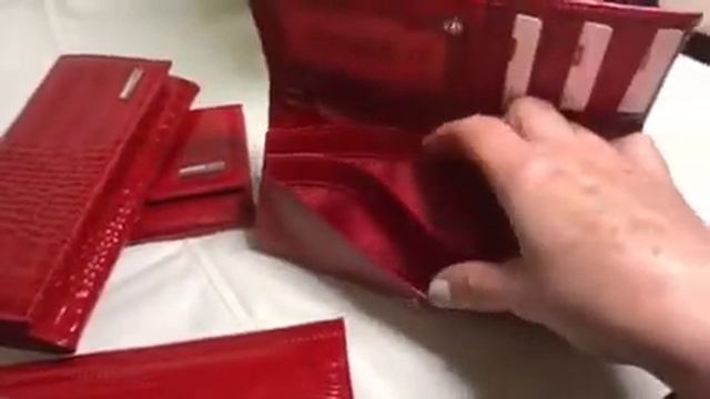 Женский кошелек Butun Артикул MK-567-008-006-01 кожаный красный смотреть онлайн