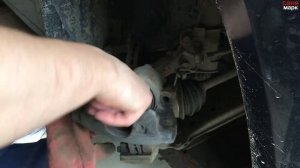 Опель астра H замена передних колодок, сухие направляющие