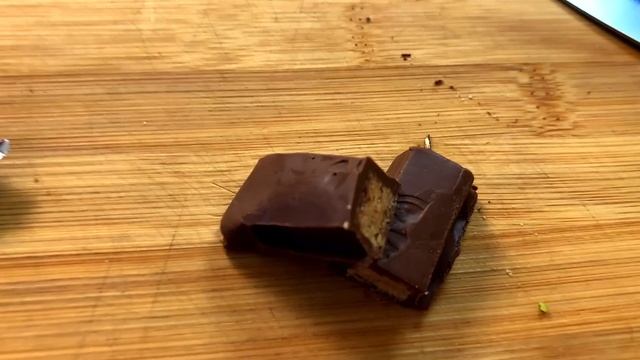 22 СУМАШЕДШИХ ВКУСА KitKat смотреть онлайн