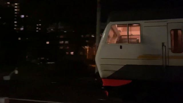 Электропоезд ЭД4М-0445 Фирменный экспресс сообщением Рязань-1 Москва Казанская. Отправляется с 1 пл смотреть онлайн