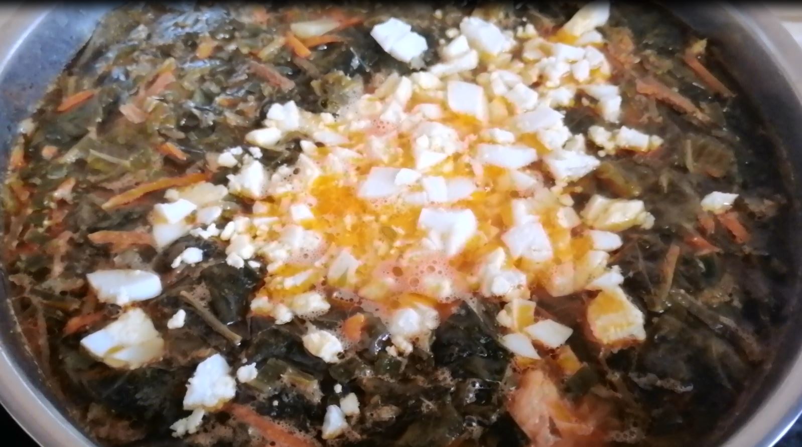 Борщ зеленый с щавелем и яйцом смотреть онлайн