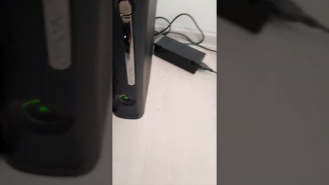 Як підключити геймпад на Xbox360 / Как подключить джойстик Xbox 360 смотреть онлайн
