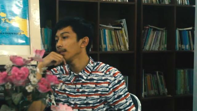 English Talkshow Group 2 (XII IPA 6 - SMANDAK) смотреть онлайн