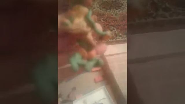 Валера слепил из пластелина