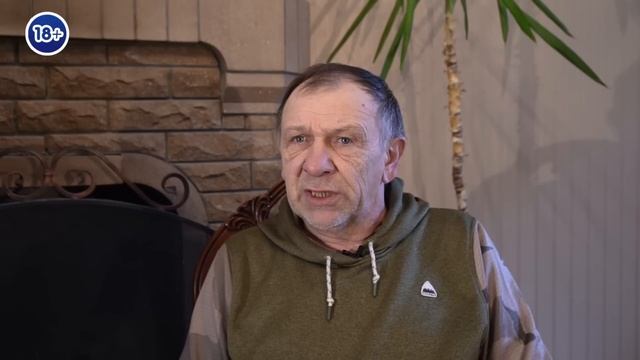 Анекдот про любовницу, немецкие танки и токаря смотреть онлайн