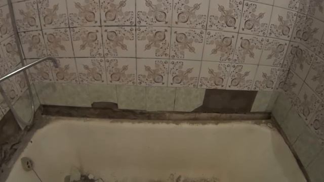 Дом в деревне. "Убитая" внутрянка. Грязь и паутина. Начало ремонта. Обмываем покупку. смотреть онлайн
