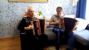 Заплутали мишки, заплутали (баяны Этюд, дуэт)