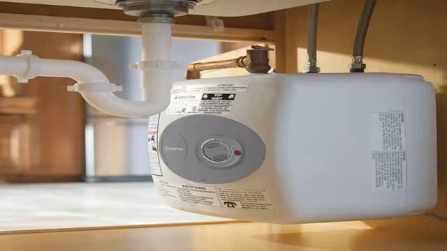 Ariston GL4S Electric Mini Tank Water Heater смотреть онлайн