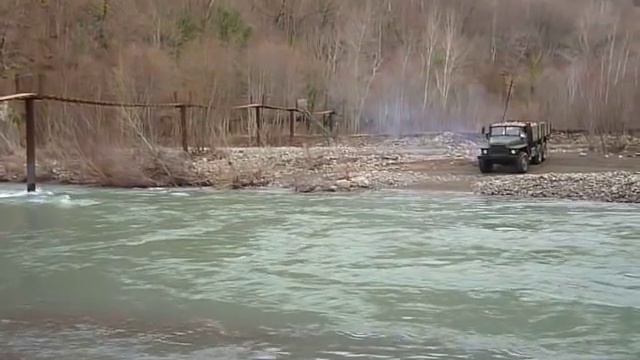урал в таьяновский брод смотреть онлайн
