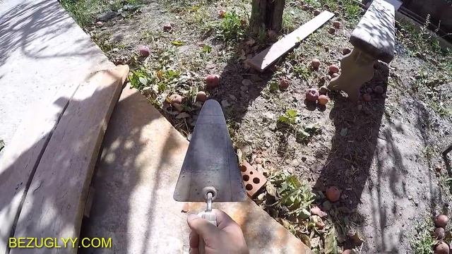 Строю дом. Новый мастерок каменщика должен ускорить работу! смотреть онлайн