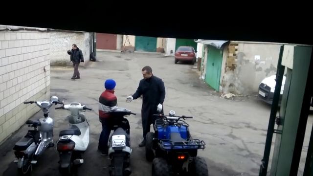 Десятилетний ребенок угнал квадроцикл смотреть онлайн