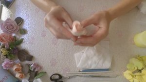 Лепка розы из зефирной глины с текстурой Crafter's Clay