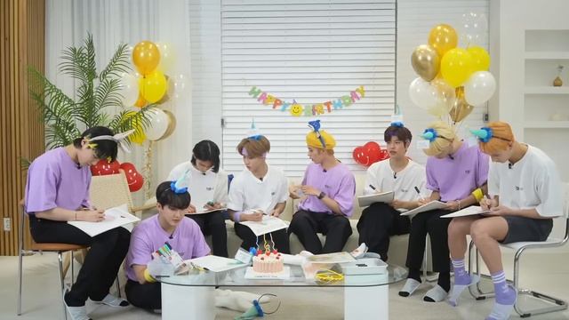 [Русская озвучка Kadza] Вечеринка в честь 3-й годовщины stay | STAY 3rd Birthday Party смотреть онлайн