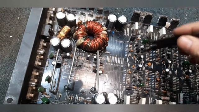 Ремонт автомобильного усилителя