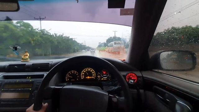 TOYOTA CROWN MAJESTA POV SOLO DRIVING TEST AND EXHAUST SOUND TEST смотреть онлайн