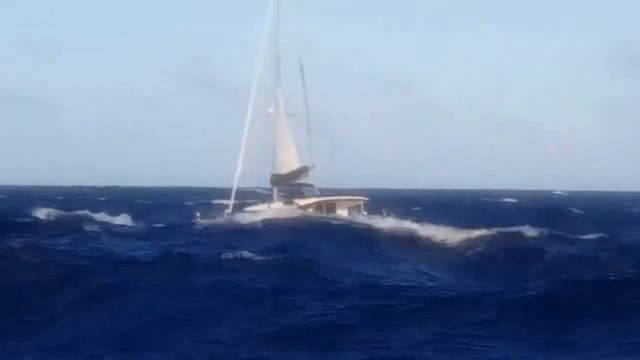 Дозаправка в океане или цунами любви между нами! смотреть онлайн