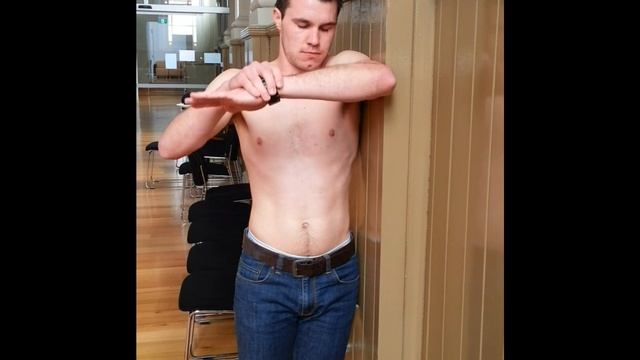 Shoulder Pain rapidly abolished with internal rotation exercise смотреть онлайн