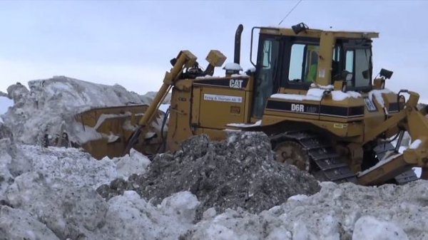 ГУСЕНИЧНЫЙ БУЛЬДОЗЕР CAT D6R / ОБЗОР CAT D6R