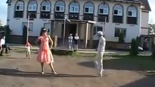 Свадебный танец молодожёнов "ДЖАЙВ". Постановщик Павел Божога г. Воронеж. смотреть онлайн