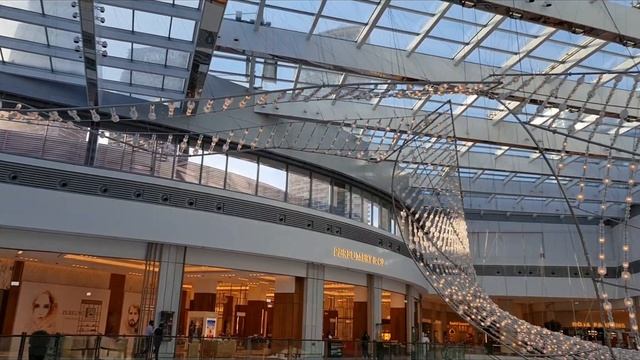 Dubai Mall 2022, Worlds Largest Mall, Indoor Aquarium, Tallest Skyscraper Burj Khalifa, VR Park UAE