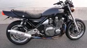 Kawasaki Zephyr　1100　     ♪We're all alone♪