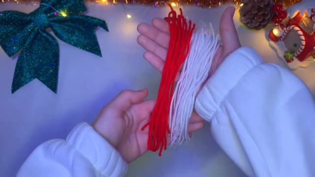 DIY ЗИМНЯЯ ШАПОЧКА из ниток для грызуна/РУМ ТУР по клетки хомяка/УКРАШЕНИЯ к Новому году☃️❄️ смотреть онлайн