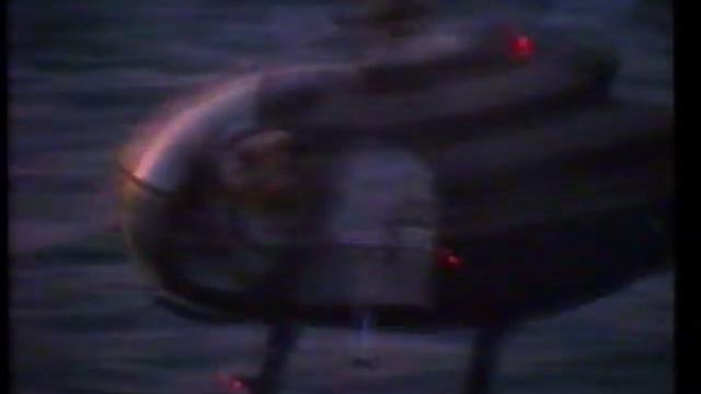 "Return to Two Moon Junction" UK Rental VHS Trailer Reel (VHS Opening) смотреть онлайн